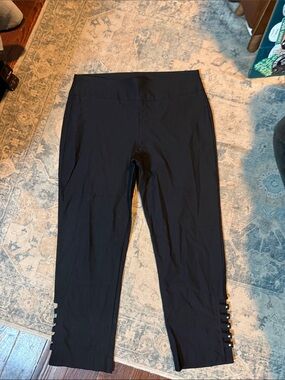 Attyre Black Cropped Leggings with Button Tab Hem